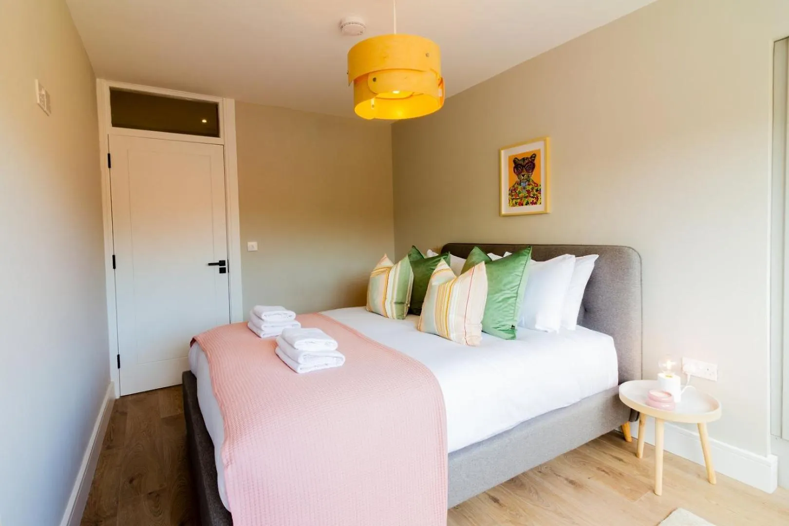 Guestready - Encantando O Apartamento 2Br No Newmarket Hall Dublin 0*,