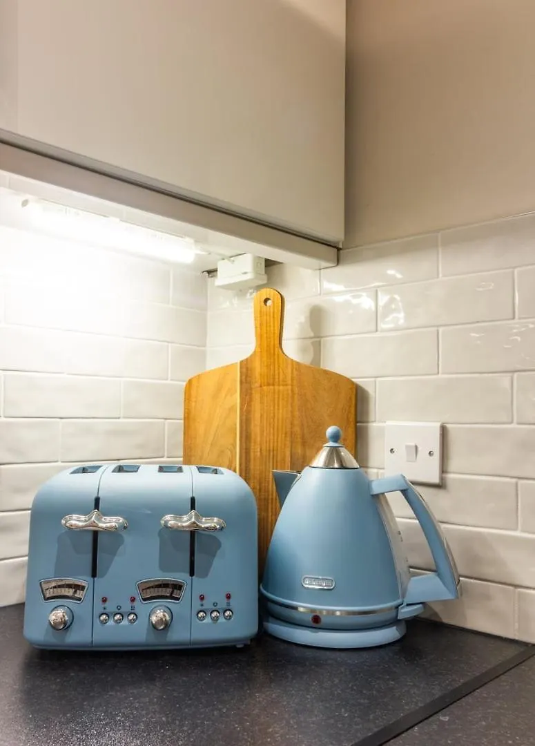 Guestready - Encantando O Apartamento 2Br No Newmarket Hall Dublin 0*,  Ireland
